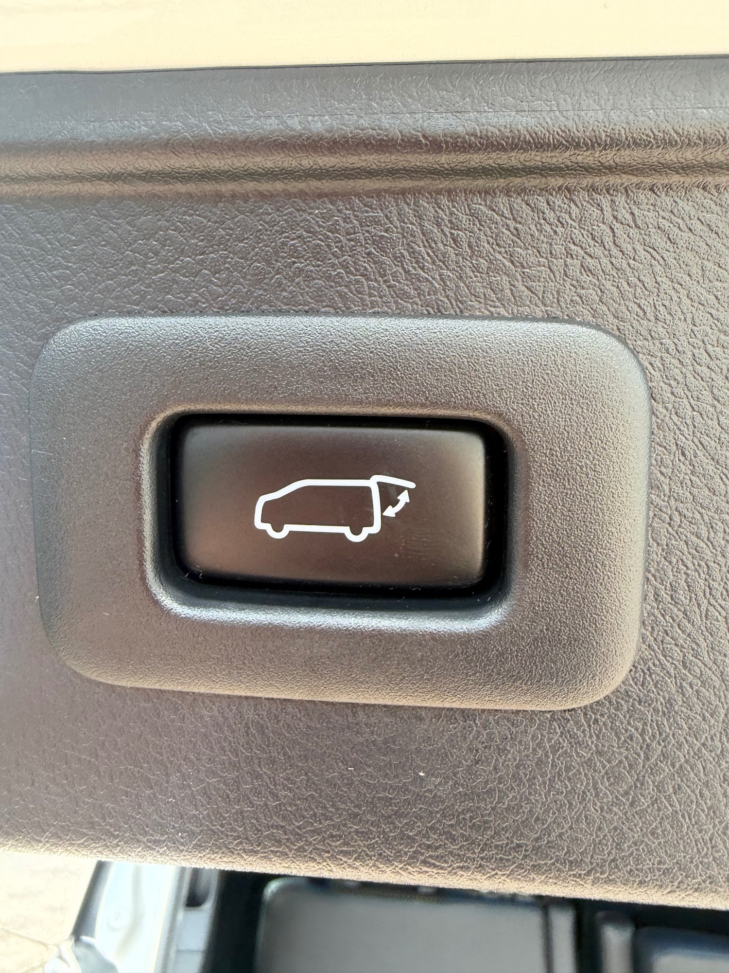 Used Toyota Vellfire 2016 for sale - 77872212: Photo 18