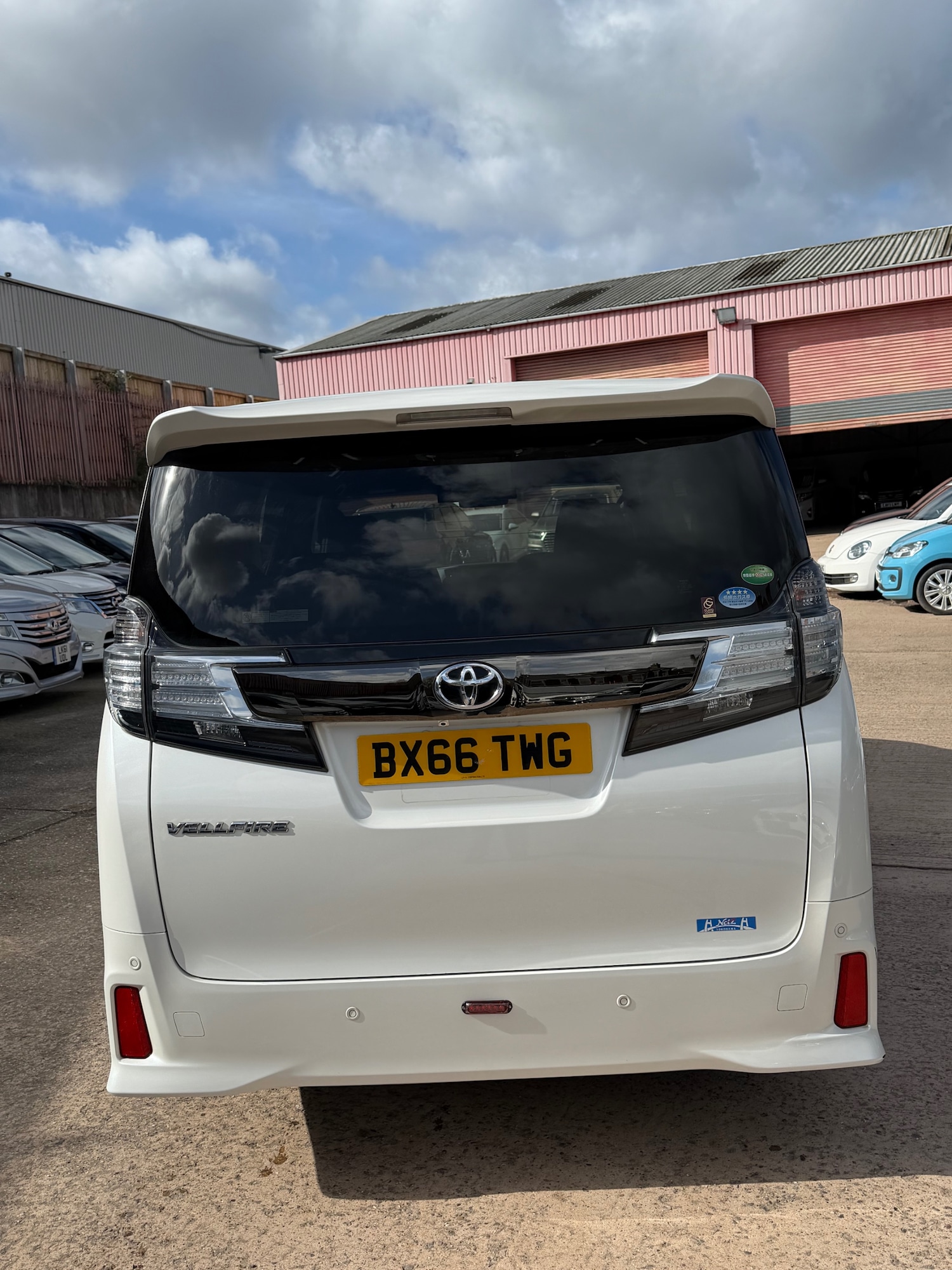 Used Toyota Vellfire 2016 for sale - 77872212: Photo 4