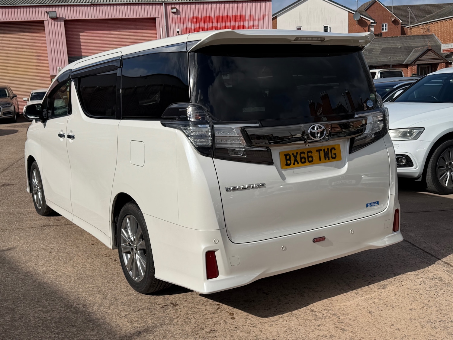 Used Toyota Vellfire 2016 for sale - 77872212: Photo 5