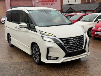 Used Nissan Serena 2020 for sale - 76924731: Photo