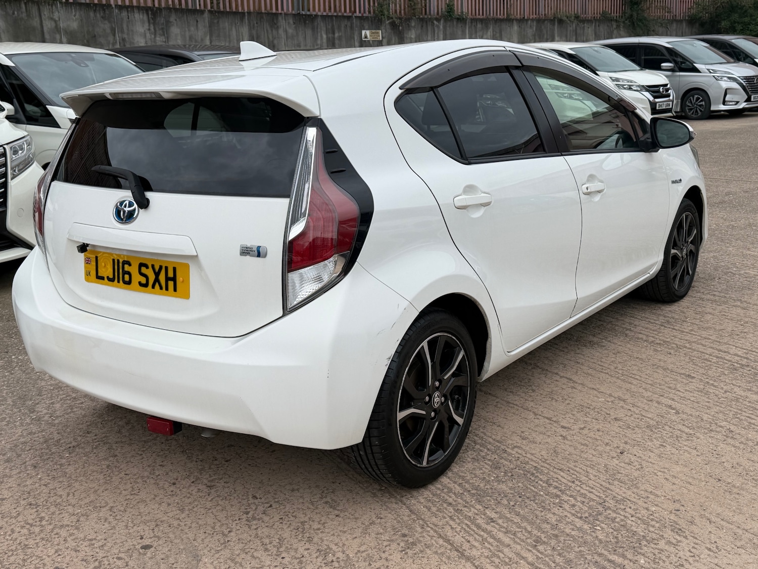 Used Toyota Aqua 2016 for sale - 78184152: Photo 6