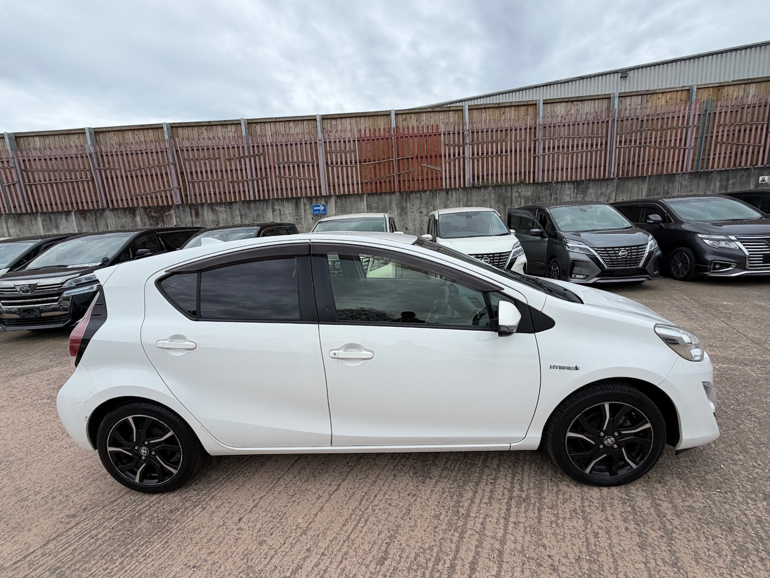 Used Toyota Aqua 2016 for sale - 78184152: Photo 7