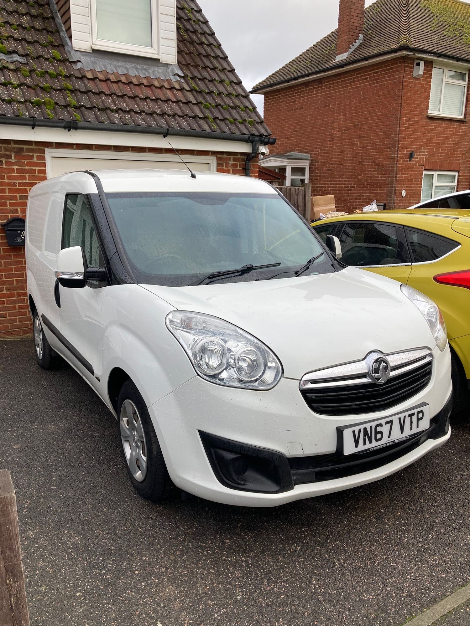 Used Vauxhall Combo 2017 for sale - 76669456: Photo 1
