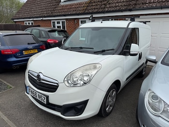 Used Vauxhall Combo 2016 for sale - 78155750: Photo
