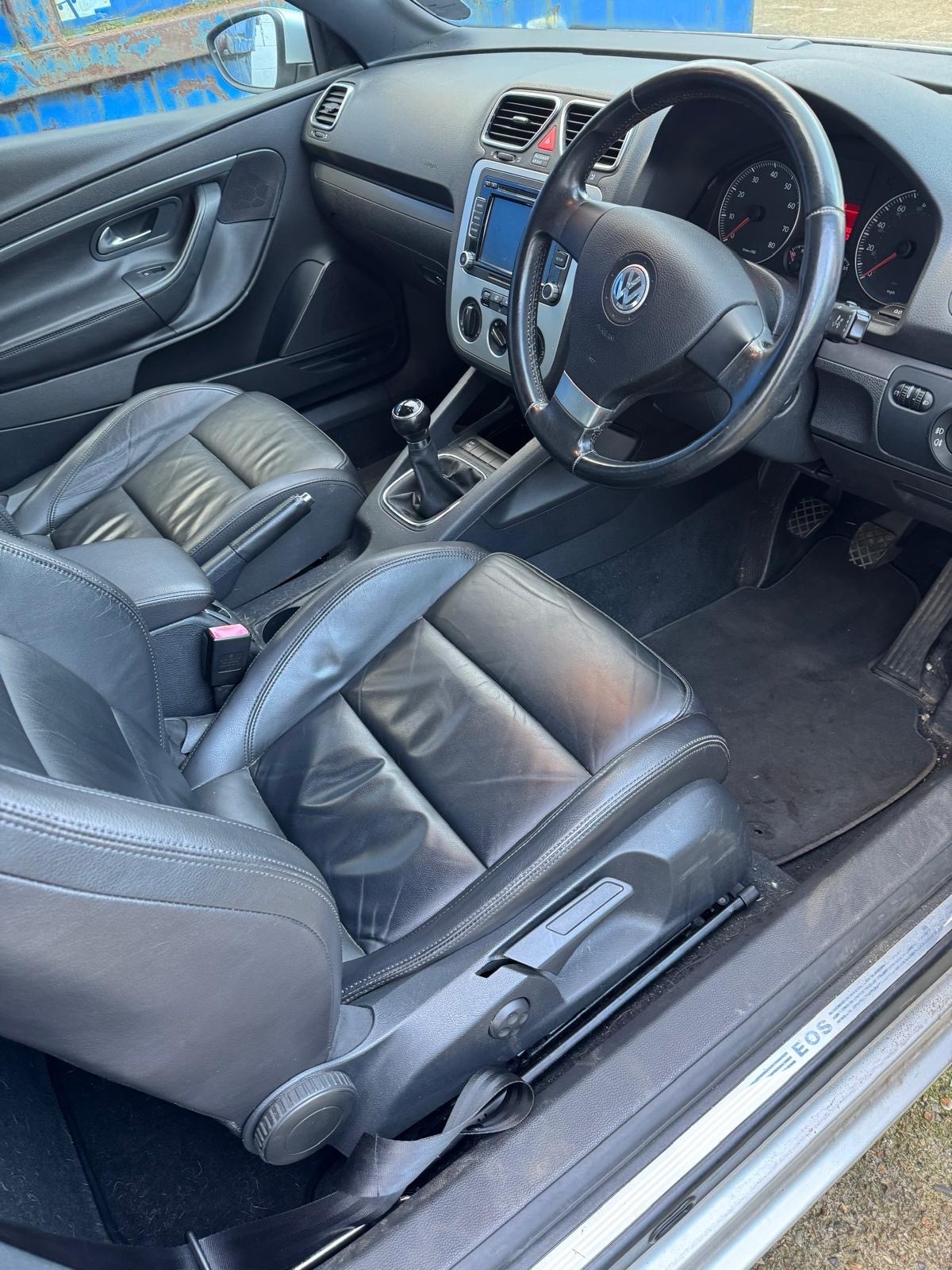 Used Volkswagen EOS 2008 for sale - 77789213: Photo 2