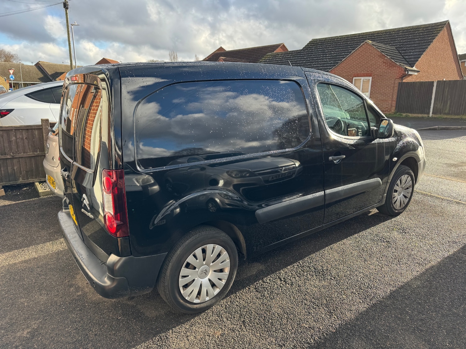 Used Citroen Berlingo 2017 for sale - 77147967: Photo 2