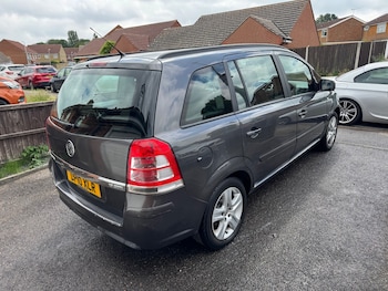 Used Vauxhall Zafira 2010 for sale - 78871929: Photo