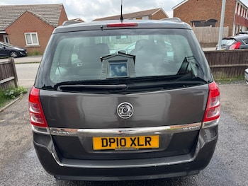 Used Vauxhall Zafira 2010 for sale - 78871929: Photo