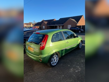 Used Ford Fiesta 2006 for sale - 76709645: Photo