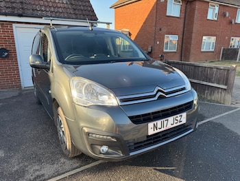 Used Citroen Berlingo 2017 for sale - 79295500: Photo