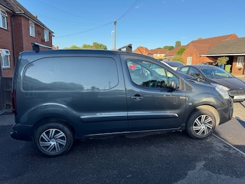 Used Citroen Berlingo 2017 for sale - 79295500: Photo