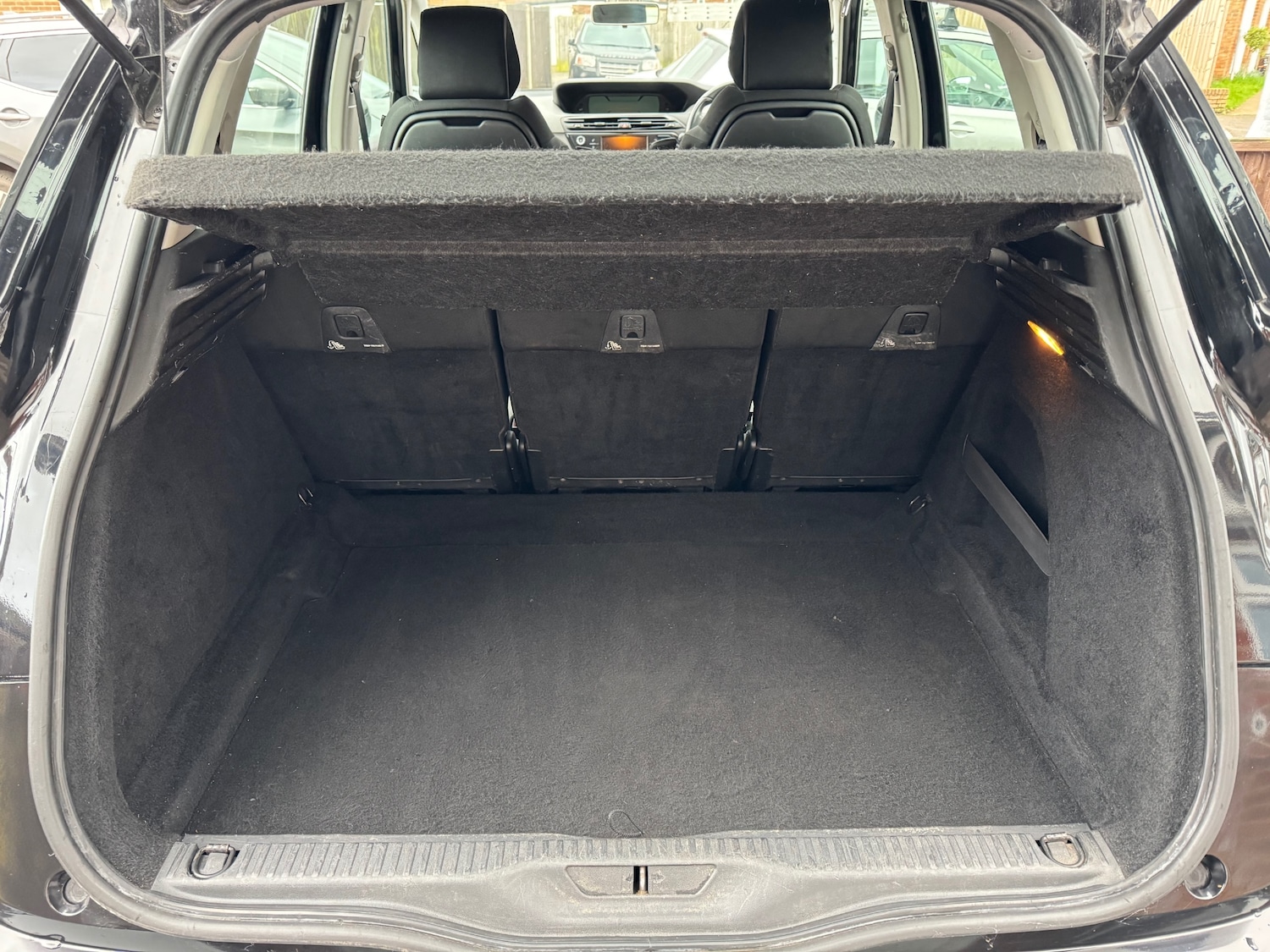 Used Citroen C4 Picasso 2014 for sale - 74779838: Photo 18