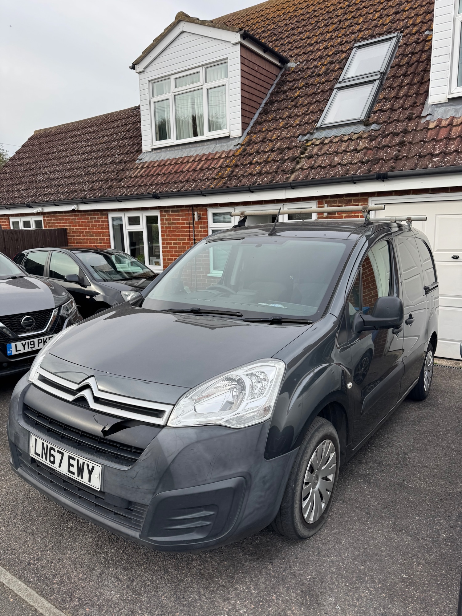 Used Citroen Berlingo 2017 for sale - 76252226: Photo 1