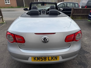 Used Volkswagen EOS 2008 for sale - 79239348: Photo