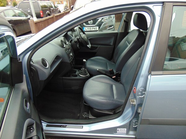 Used Ford Fiesta 2006 for sale - 76232356: Photo 12