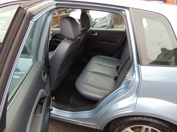Used Ford Fiesta 2006 for sale - 76232356: Photo 16