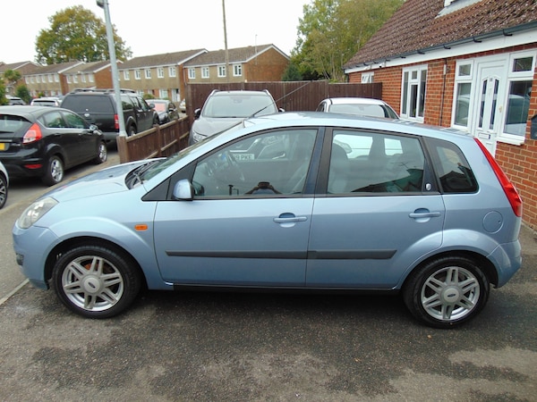 Used Ford Fiesta 2006 for sale - 76232356: Photo 6