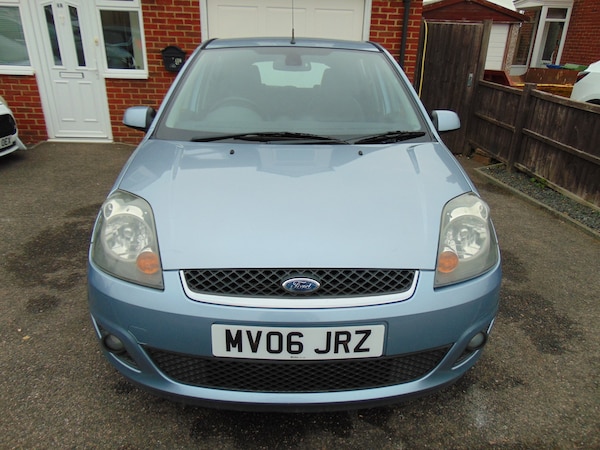 Used Ford Fiesta 2006 for sale - 76232356: Photo 8