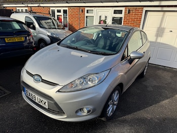 Used Ford Fiesta 2009 for sale - 76709639: Photo