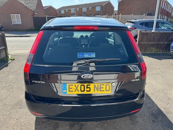 Used Ford Fiesta 2005 for sale - 78235667: Photo