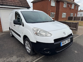Used Peugeot Partner 2014 for sale - 79519872: Photo