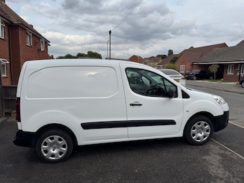 Used Peugeot Partner 2014 for sale - 79519872: Photo