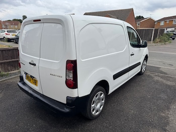 Used Peugeot Partner 2014 for sale - 79519872: Photo