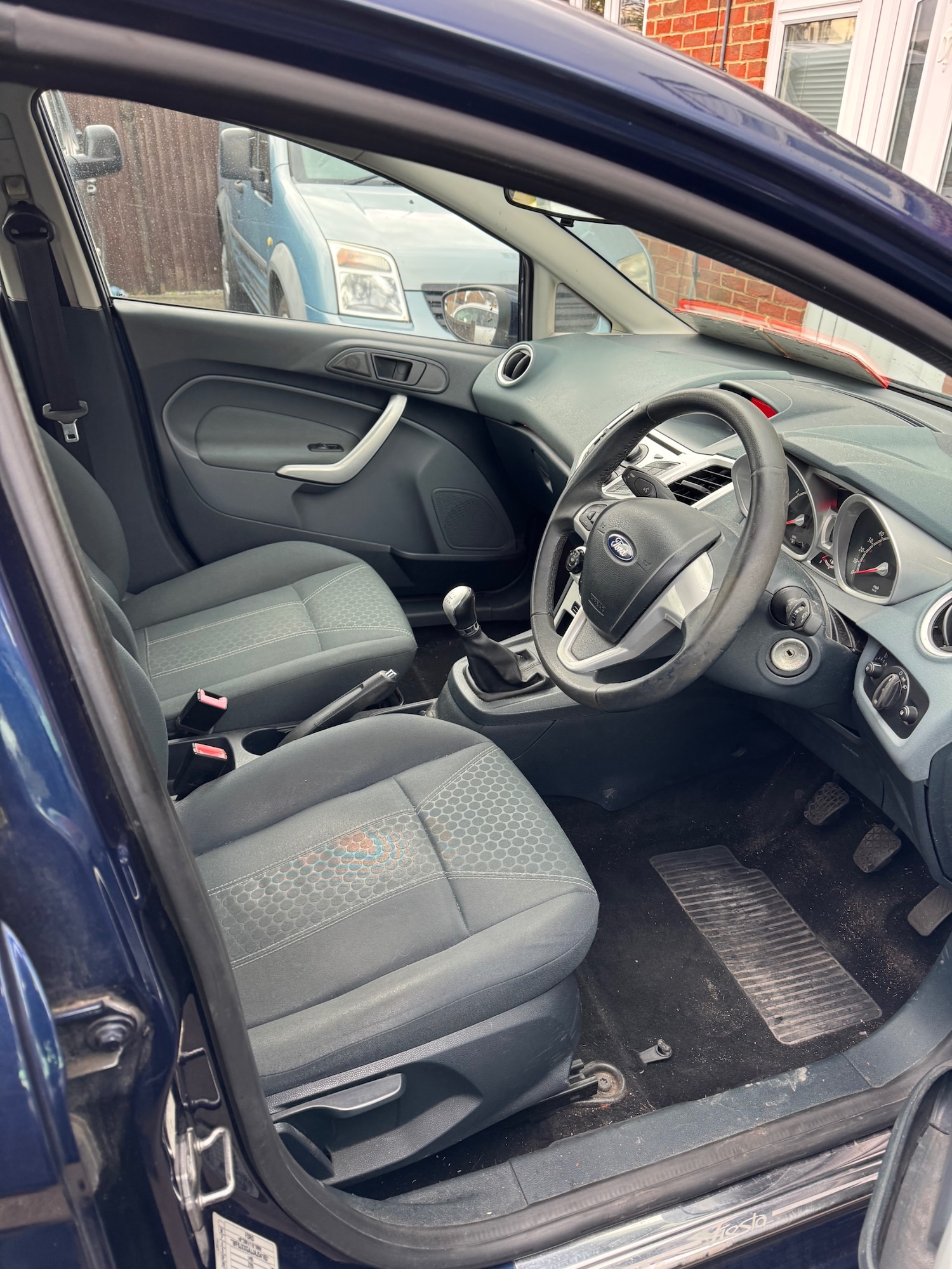 Used Ford Fiesta 2010 for sale - 76444678: Photo 6