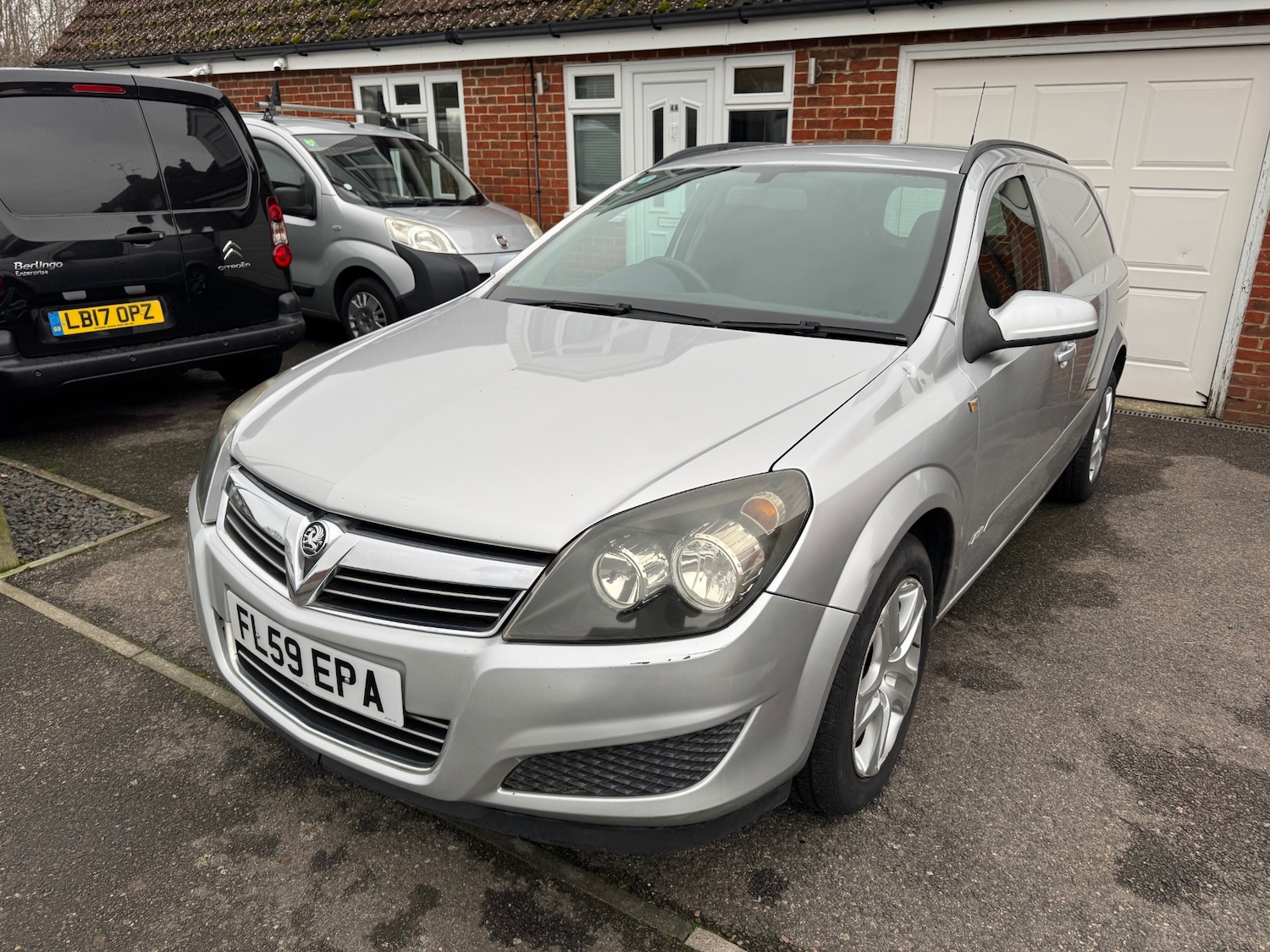 Used Vauxhall Astra Van 2009 for sale - 77147965: Photo 7