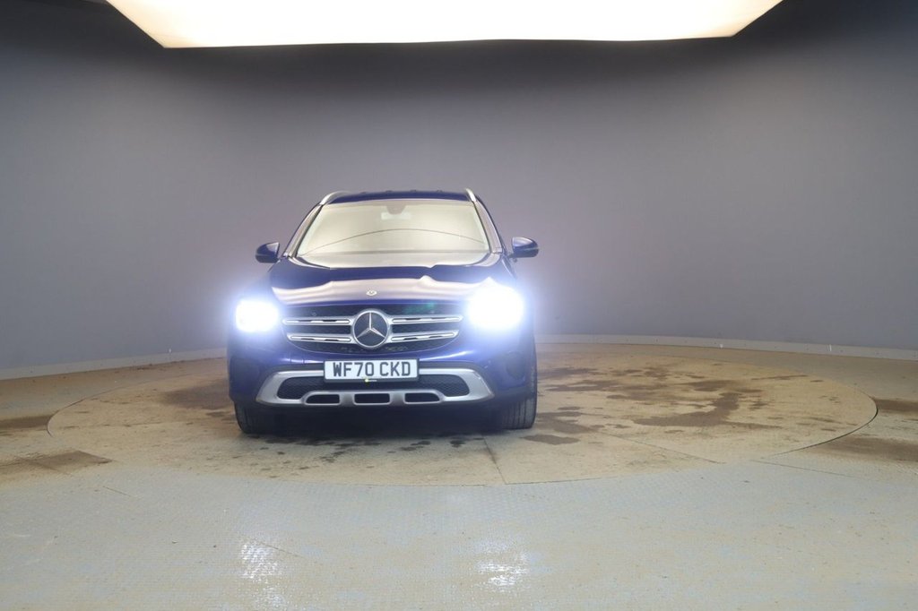 Used Mercedes-Benz GLC 2020 for sale - 77642274: Photo 2
