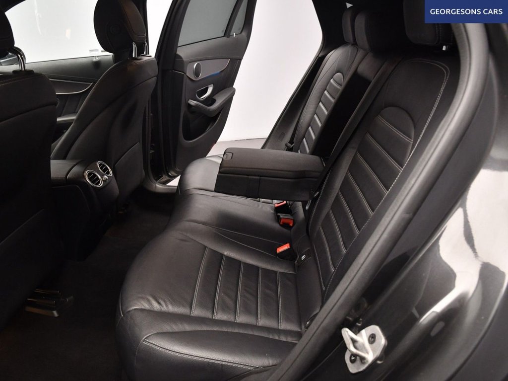 Used Mercedes-Benz EQC 2021 for sale - 76105365: Photo 24