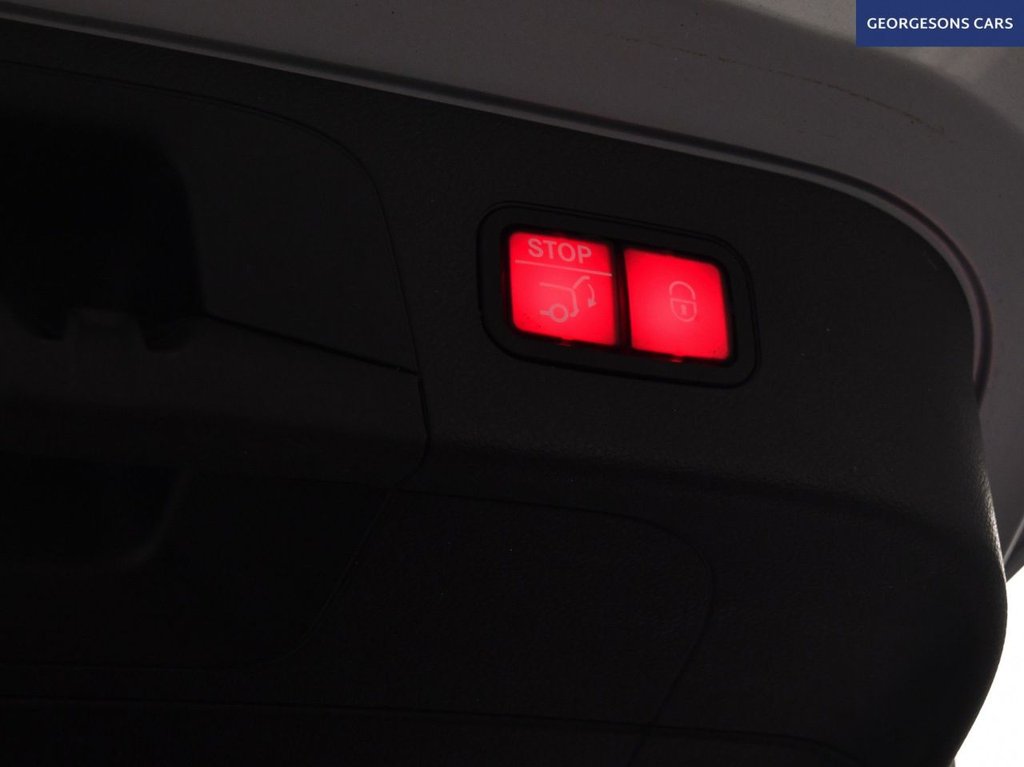 Used Mercedes-Benz EQC 2021 for sale - 76739866: Photo 10