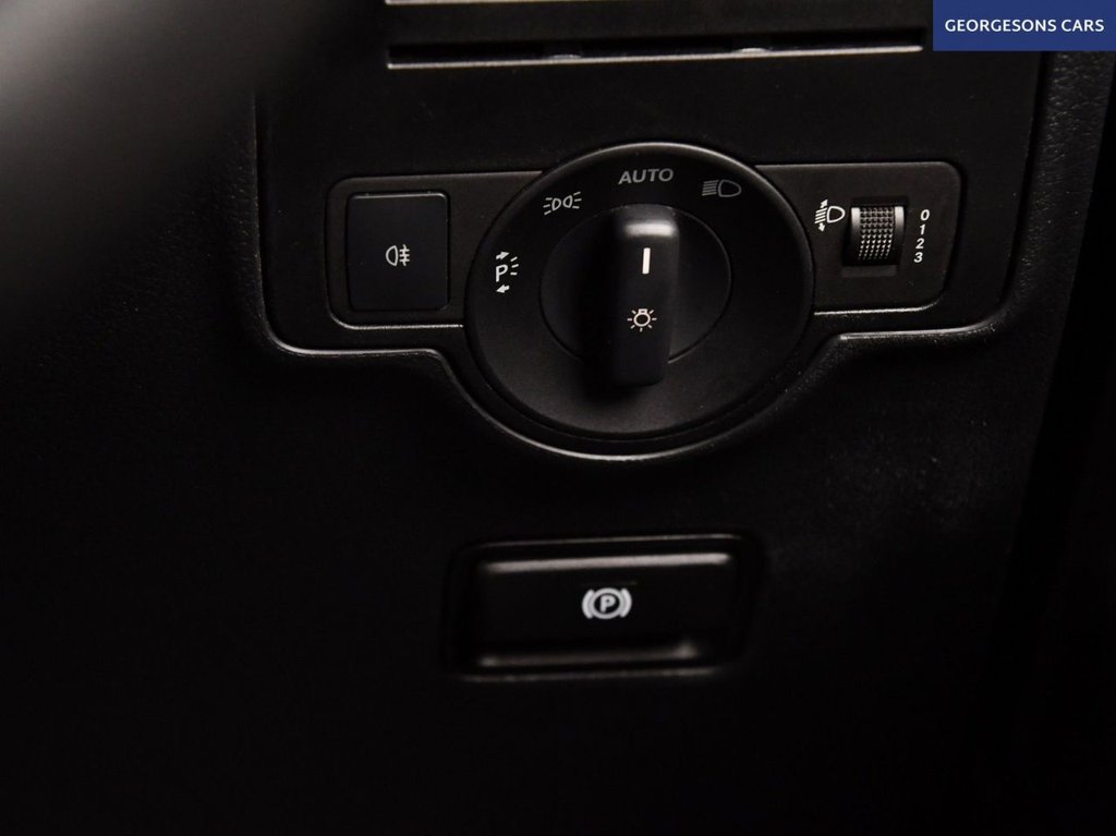 Used Mercedes-Benz Vito 2023 for sale - 76740067: Photo 32