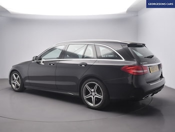 Used Mercedes-Benz C-Class 2017 for sale - 76202466: Photo 2
