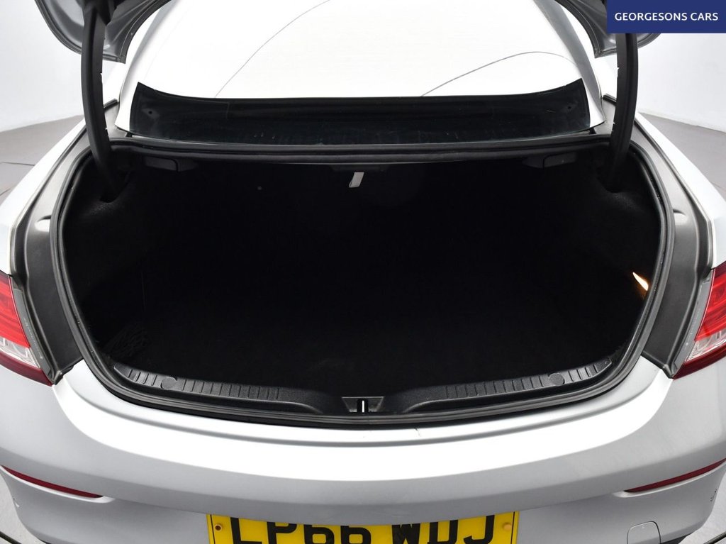 Used Mercedes-Benz C Class 2017 for sale - 77049045: Photo 8