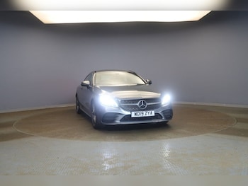 Used Mercedes-Benz C Class 2019 for sale - 77719774: Photo