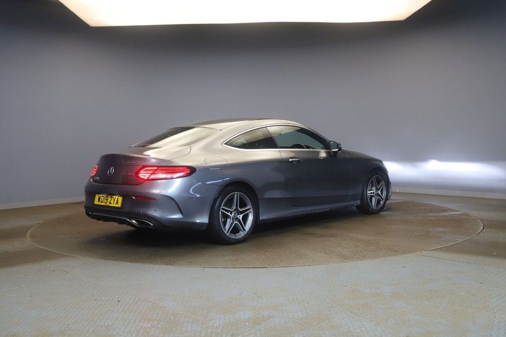 Used Mercedes-Benz C Class 2019 for sale - 77719774: Photo 3