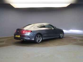 Used Mercedes-Benz C Class 2019 for sale - 77719774: Photo