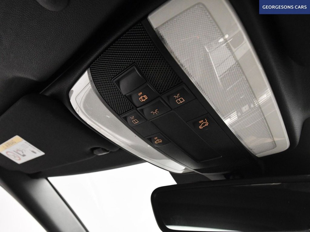 Used Mercedes-Benz E Class 2014 for sale - 77048930: Photo 42