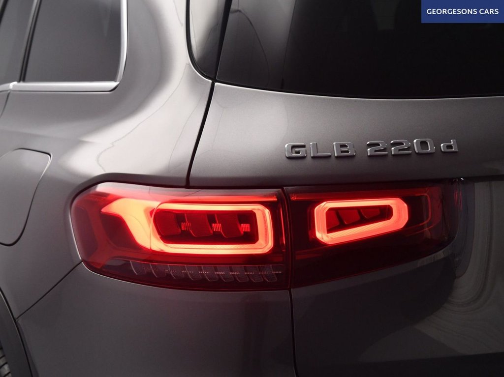 Used Mercedes-Benz GLB 2022 for sale - 77275689: Photo 15