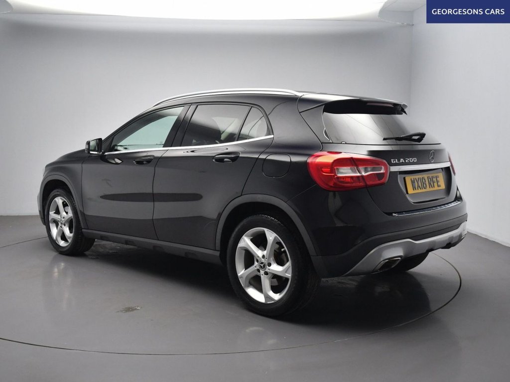 Used Mercedes-Benz GLA 2018 for sale - 77048701: Photo 2
