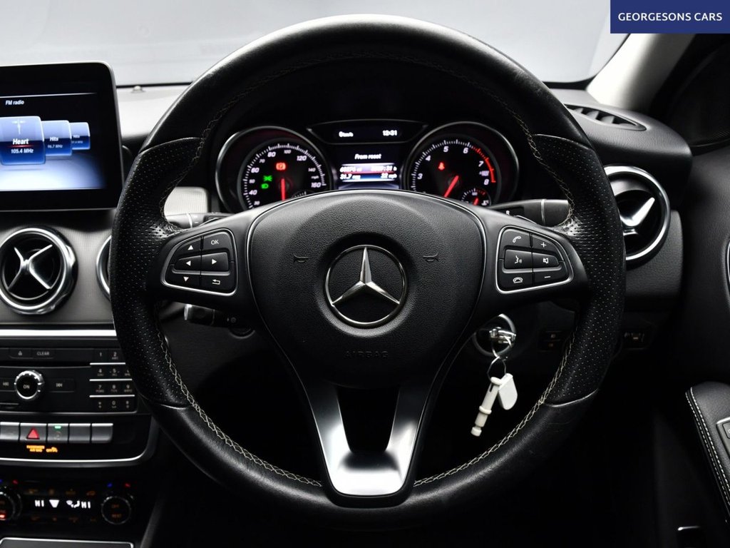 Used Mercedes-Benz GLA 2018 for sale - 77048701: Photo 21