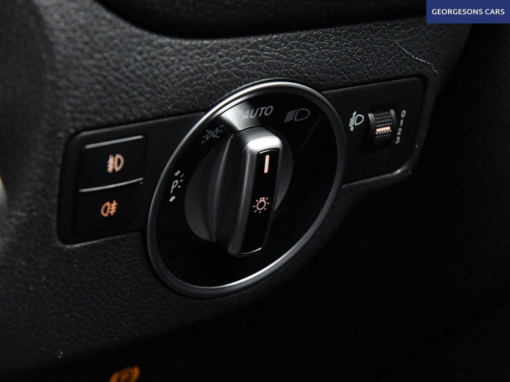 Used Mercedes-Benz GLA 2018 for sale - 77048701: Photo 28