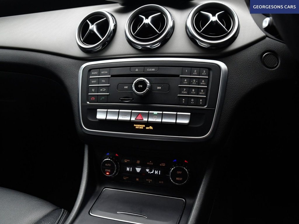 Used Mercedes-Benz GLA 2018 for sale - 77048701: Photo 31