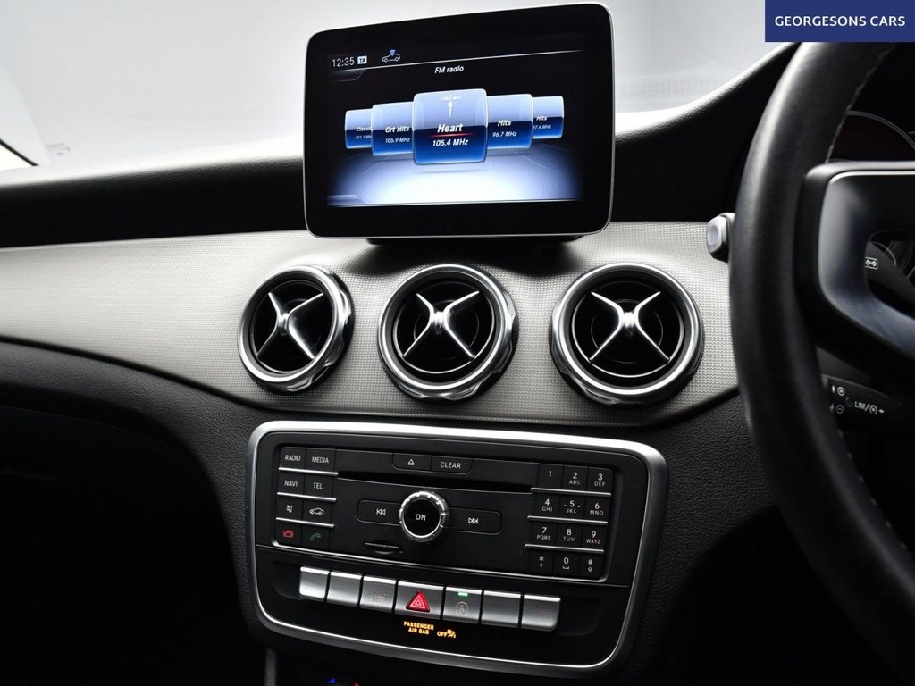 Used Mercedes-Benz GLA 2018 for sale - 77048701: Photo 32