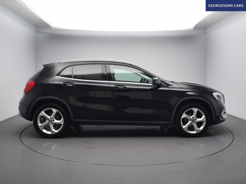 Used Mercedes-Benz GLA 2018 for sale - 77048701: Photo 6