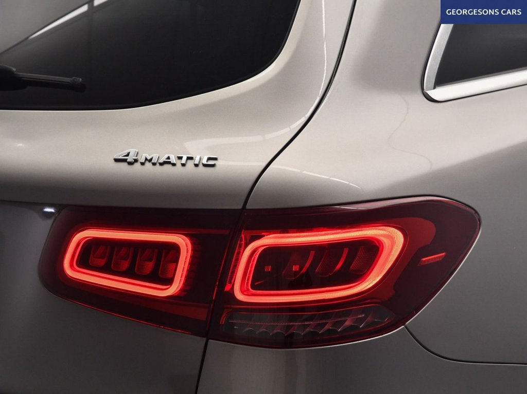 Used Mercedes-Benz GLC 2020 for sale - 77642235: Photo 16