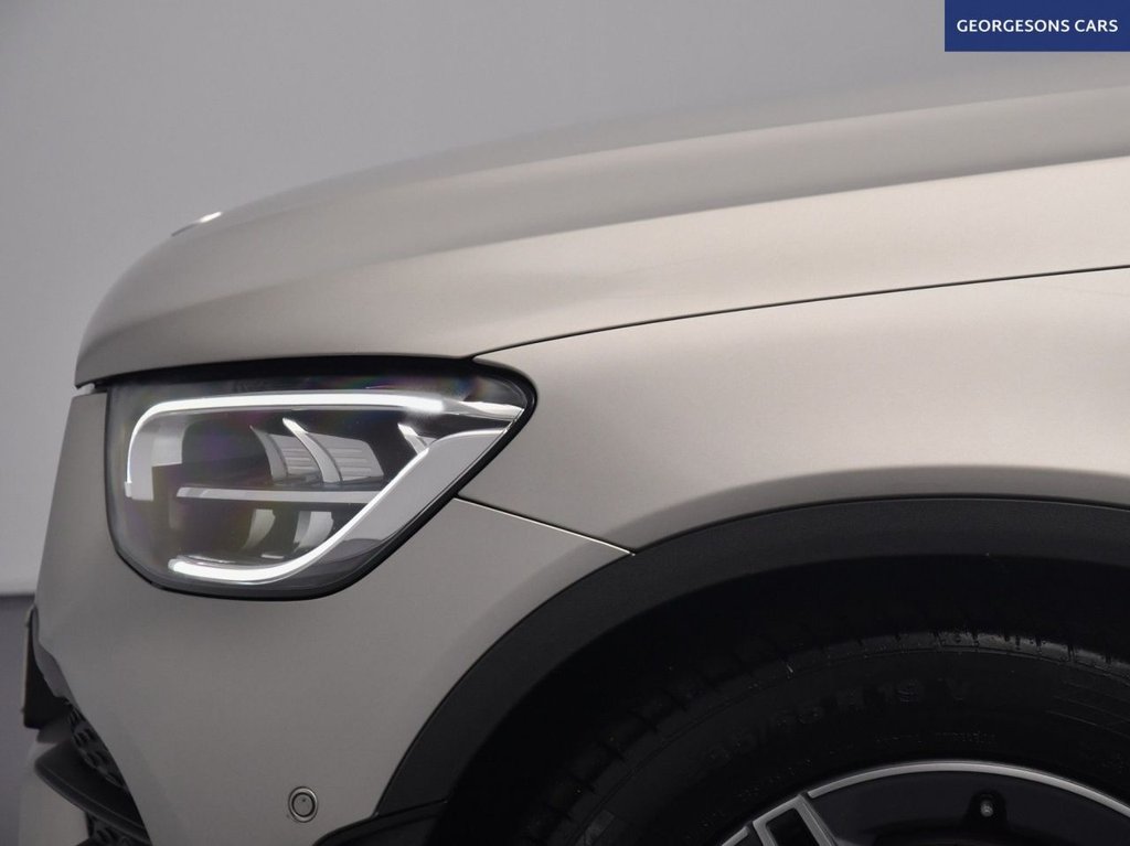 Used Mercedes-Benz GLC 2020 for sale - 77642235: Photo 18