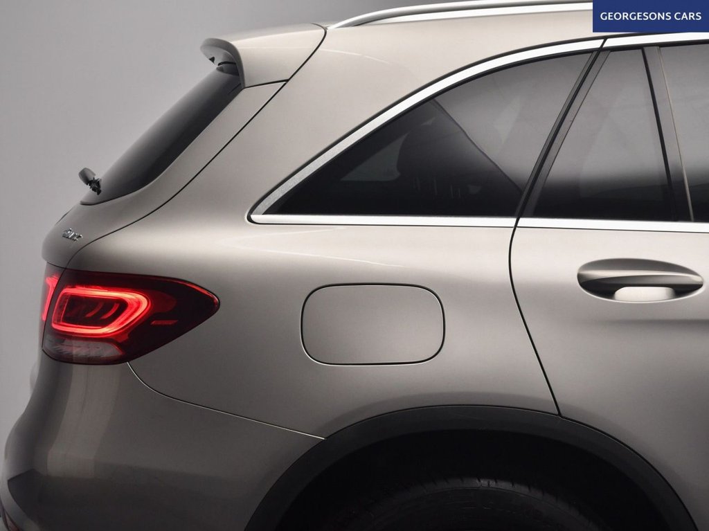 Used Mercedes-Benz GLC 2020 for sale - 77642235: Photo 19