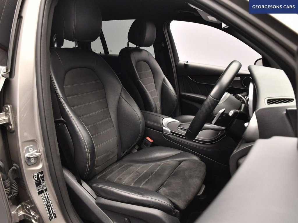 Used Mercedes-Benz GLC 2020 for sale - 77642235: Photo 23